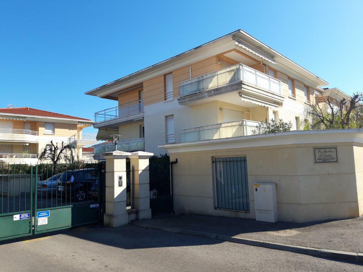 Les Jardins D'Antibes Apartment Екстериор снимка